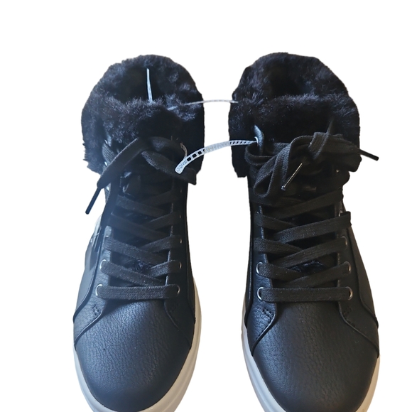 KOOLABURRA BY UGG Women Sundell Fuzz Chukka Sneaker Size 6/7.5/8 - Picture 5 of 12